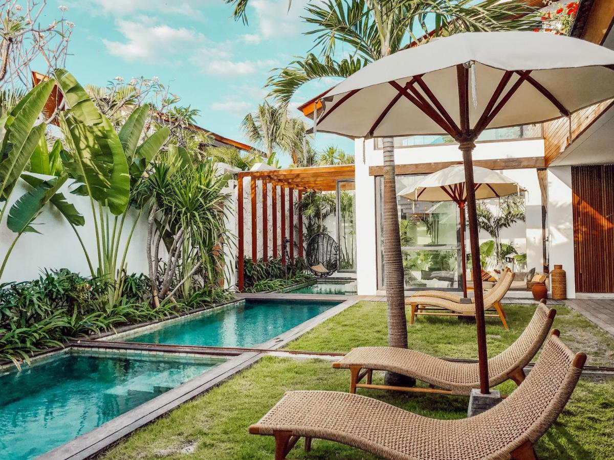 Beyond Bespoke Villas Семіньяк Екстер'єр фото