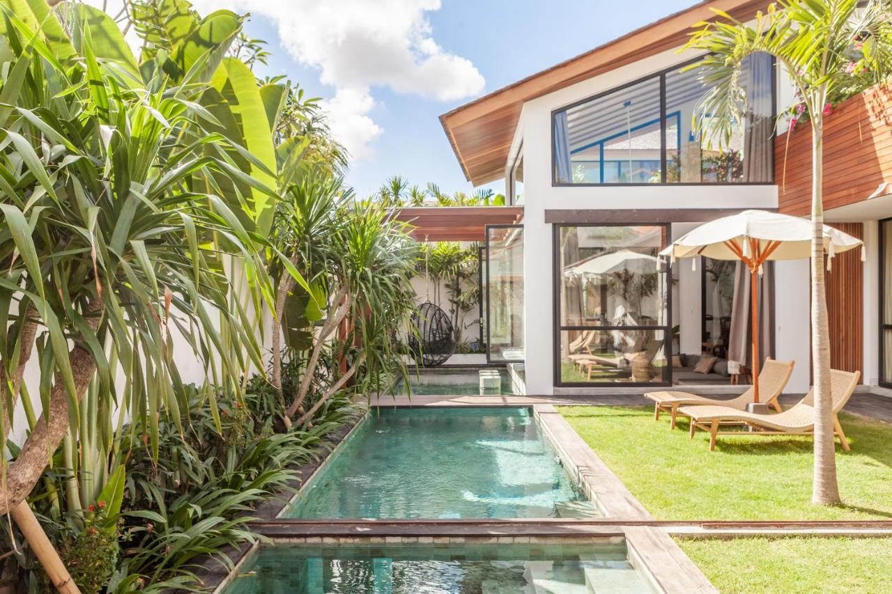 Beyond Bespoke Villas Семіньяк Екстер'єр фото